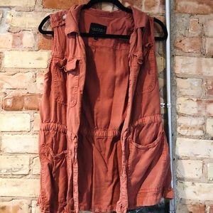Terra cotta cargo style vest